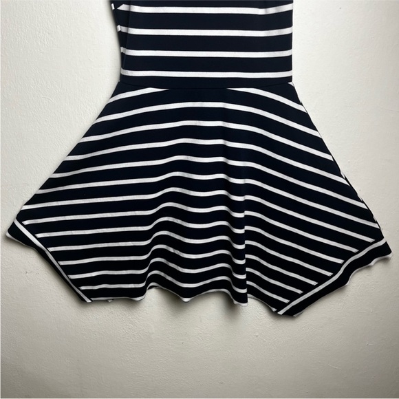BANANA REPUBLIC Striped Dress - Picture 5 of 10